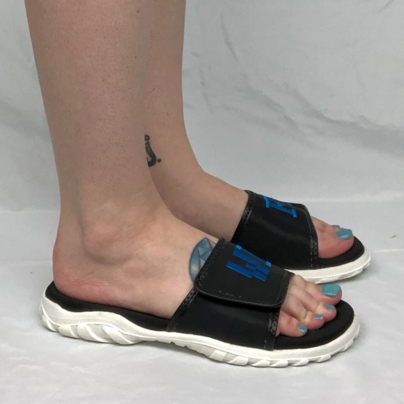 YRU * Wi Fi Nile Slides * cute Black Sandals * NEW - Picture 5 of 8